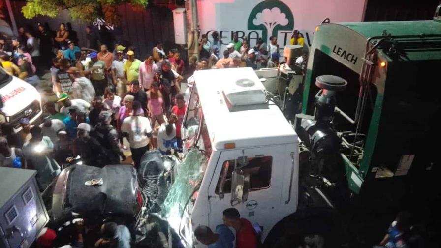 Accidente en La Ceiba del Salado deja varios muertos y decenas de heridos